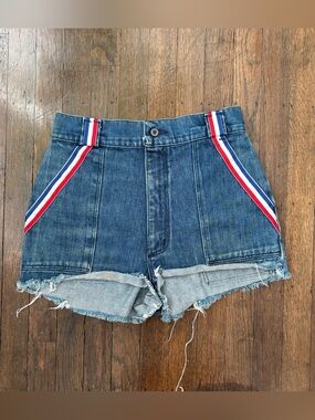 Vintage Wrangler Red/White/Blue Grosgrain Trim Cut Off Shorts size 4-6